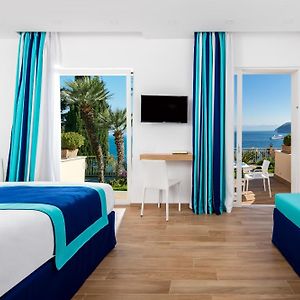 Deluxe Dreibettzimmer